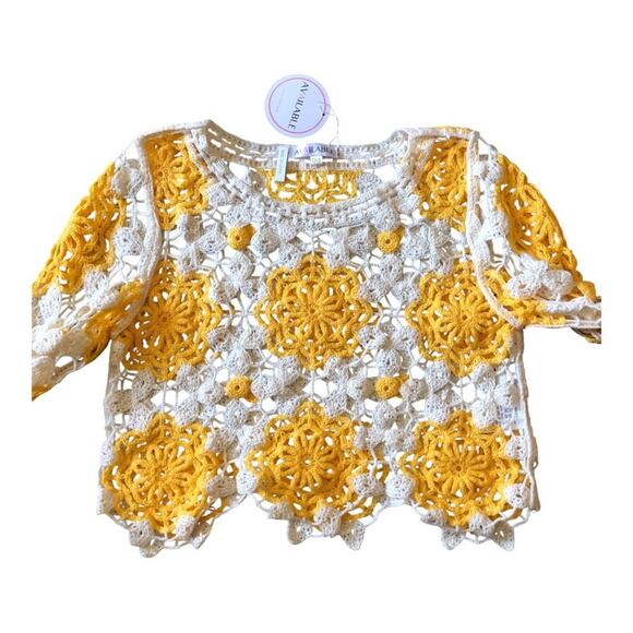 Available NWT Feminine Golden Yellow Ivory Print Oversized Crop Crochet Top O/S - Picture 15 of 15